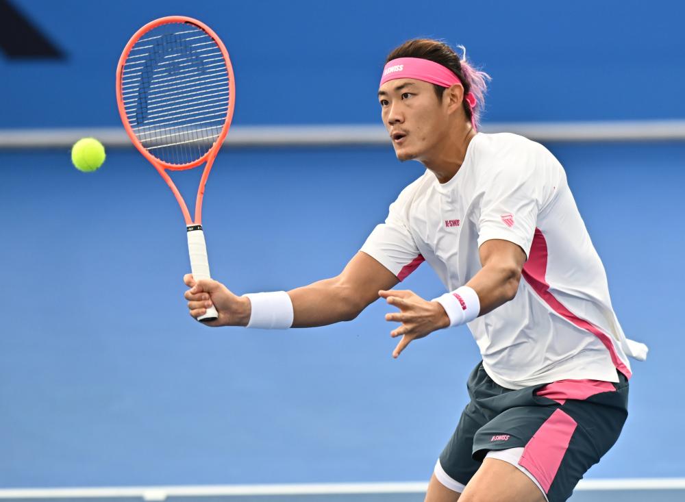 咪咕体育直播：理查德森疯三场均13分4篮板1.3抢断，投篮38.1%+三分41.2%318.